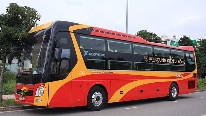 The fast bus between Nha Trang and Saigon  now takes only six hours